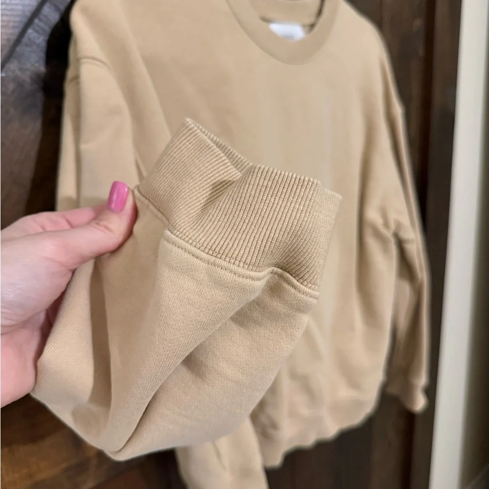 Tan Sweatshirt and Short set for Women - Picture 3 of 10
